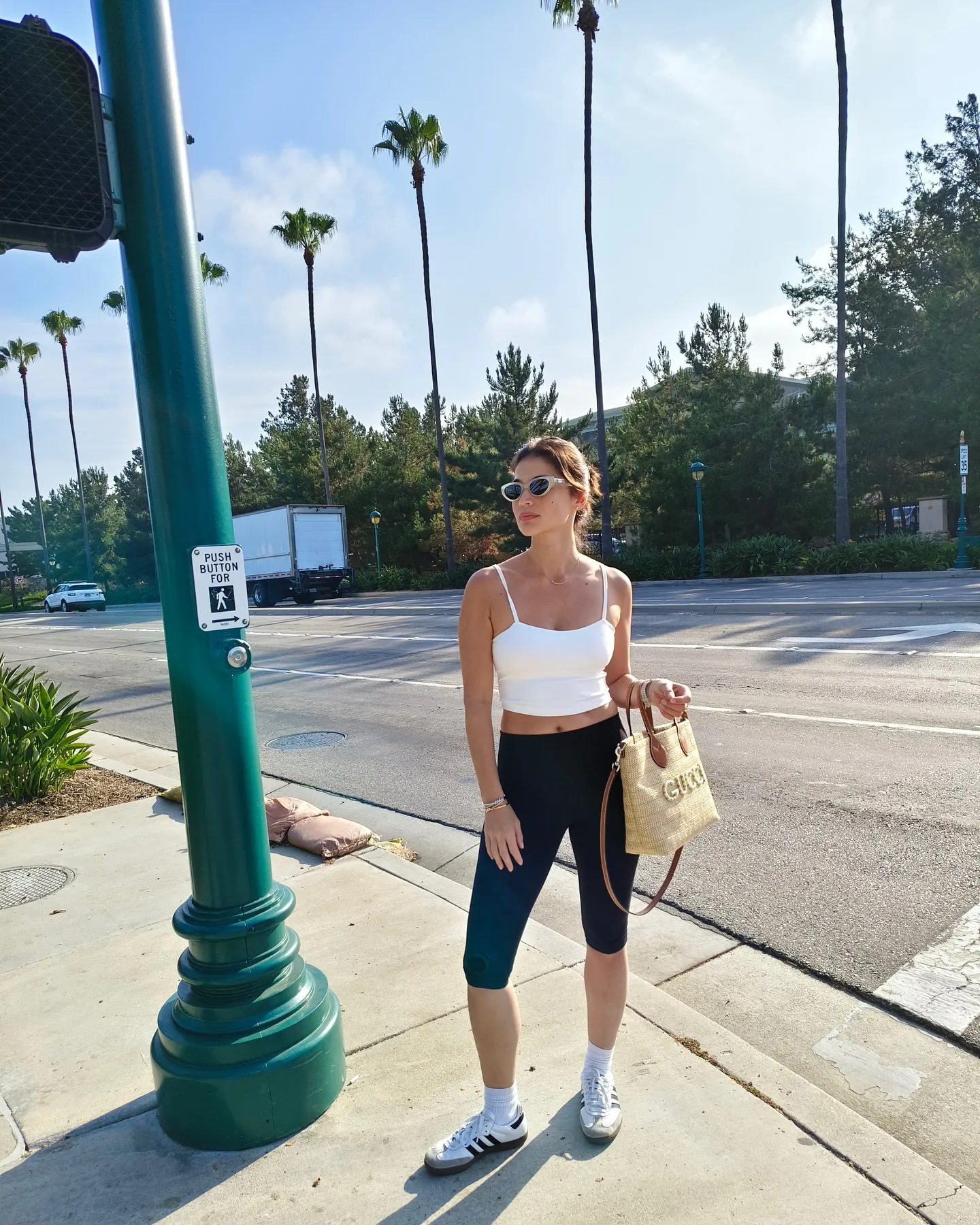 Anne Curtis - anne-curtis-hot-2.webp